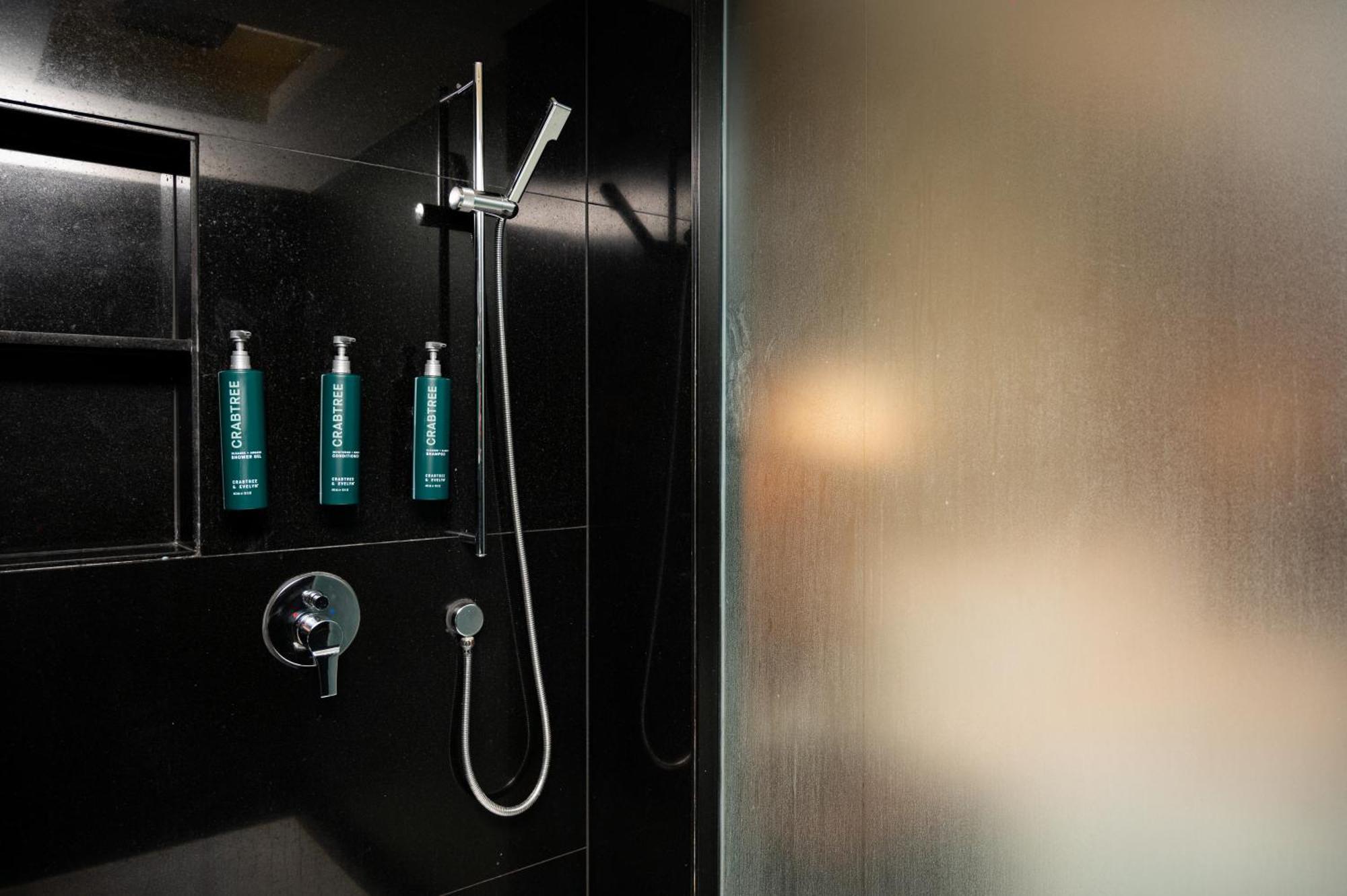 Doubletree By Hilton-Pune Chinchwad Pimpri-Chinchwad Eksteriør bilde