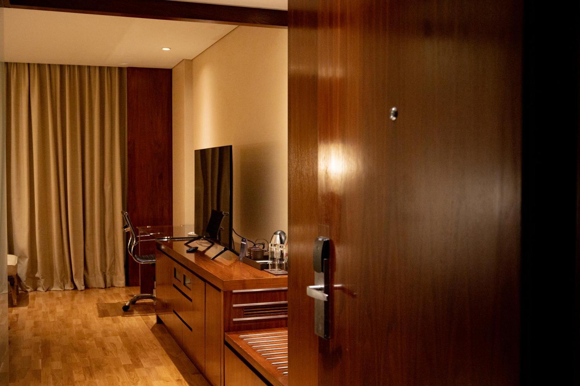 Doubletree By Hilton-Pune Chinchwad Pimpri-Chinchwad Eksteriør bilde