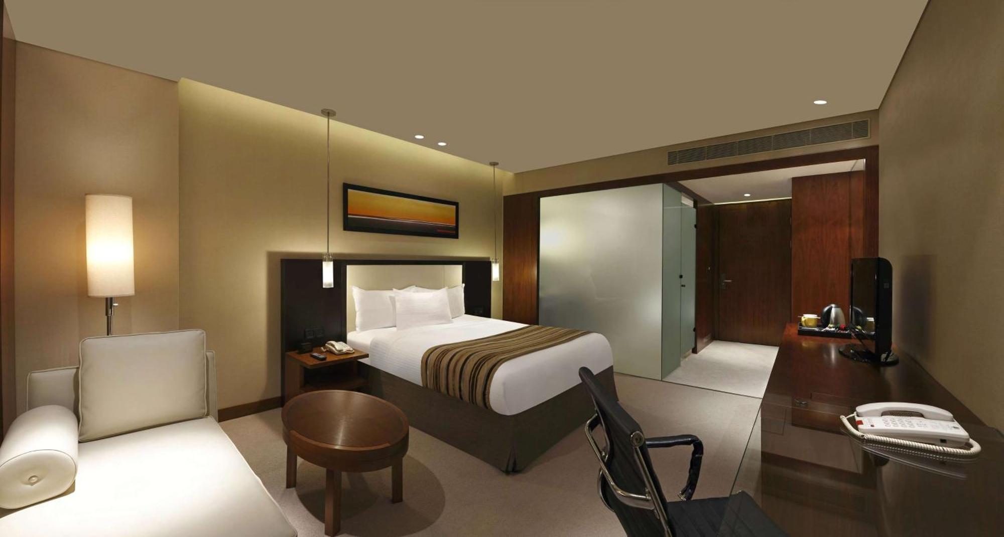 Doubletree By Hilton-Pune Chinchwad Pimpri-Chinchwad Eksteriør bilde