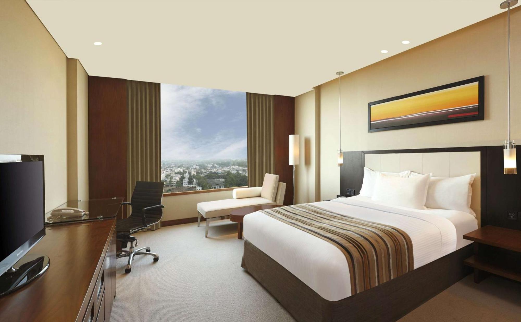 Doubletree By Hilton-Pune Chinchwad Pimpri-Chinchwad Eksteriør bilde
