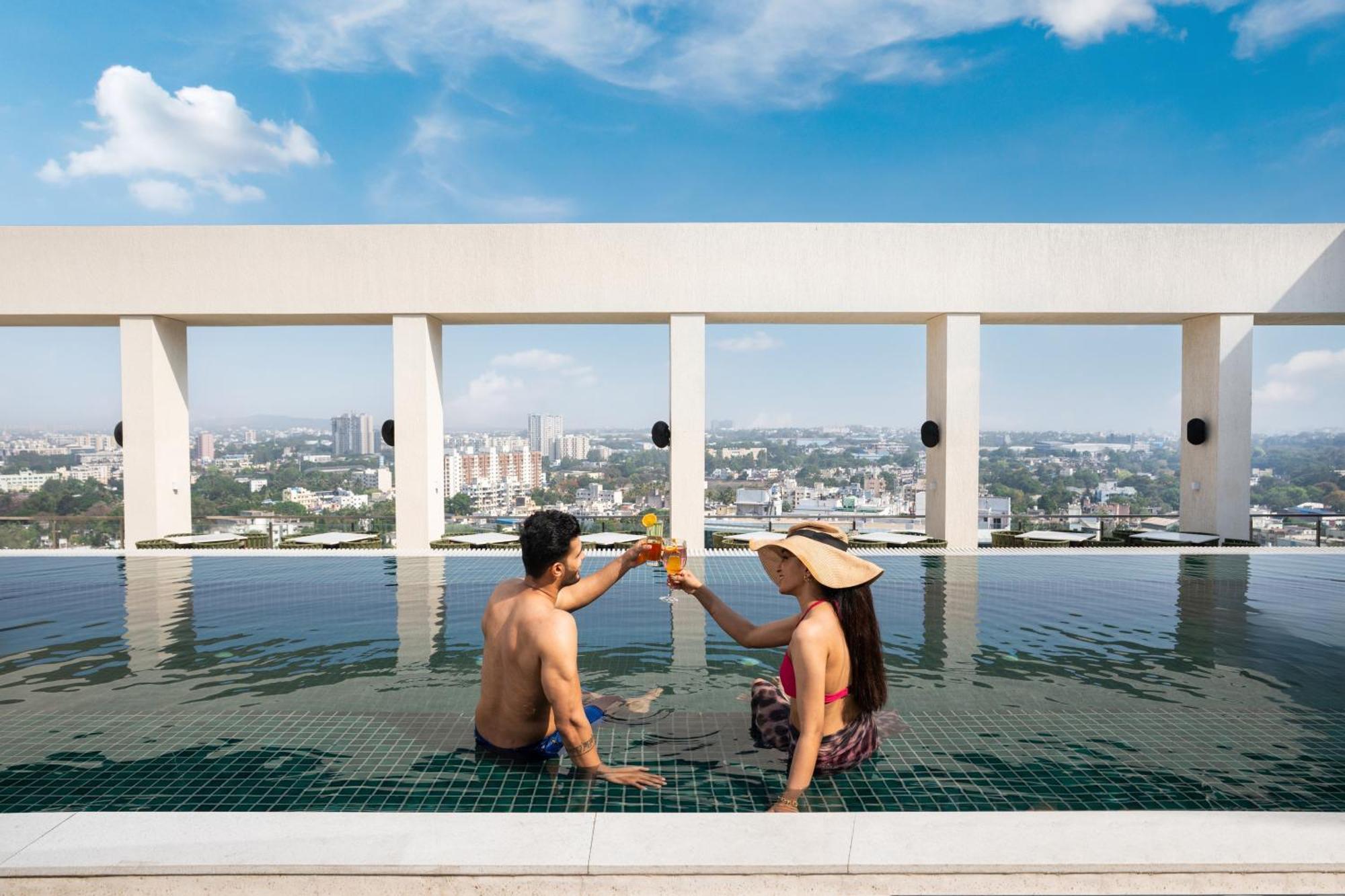 Doubletree By Hilton-Pune Chinchwad Pimpri-Chinchwad Eksteriør bilde
